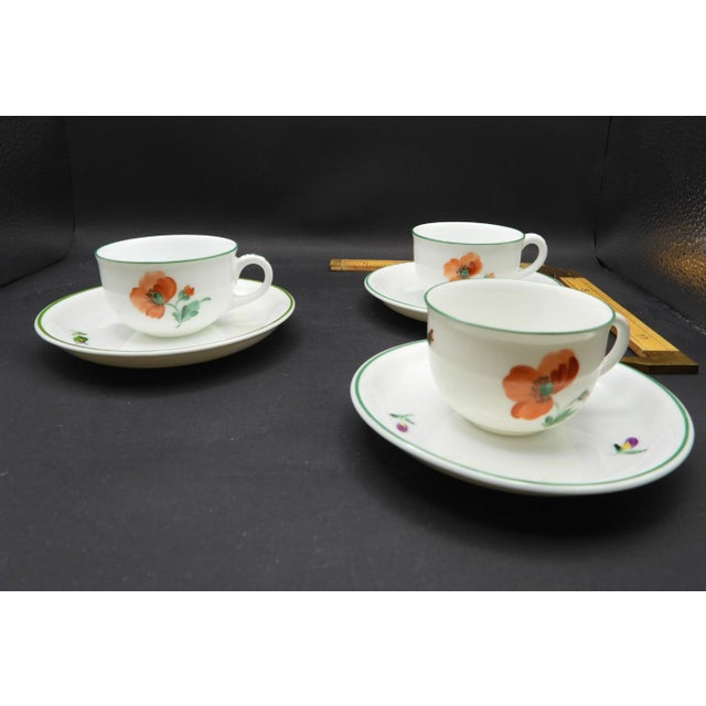 Augarten 1930s Augarten Wein Hand Painted Porcelain Poppy Demitasse Cups & Saucers Set- 6 Pieces For Sale - Image 4 of 10