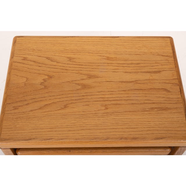 Vintage Oak Nesting Tables by Van Den Berghe Pauvers, 1970s, Set of 3 For Sale - Image 9 of 10
