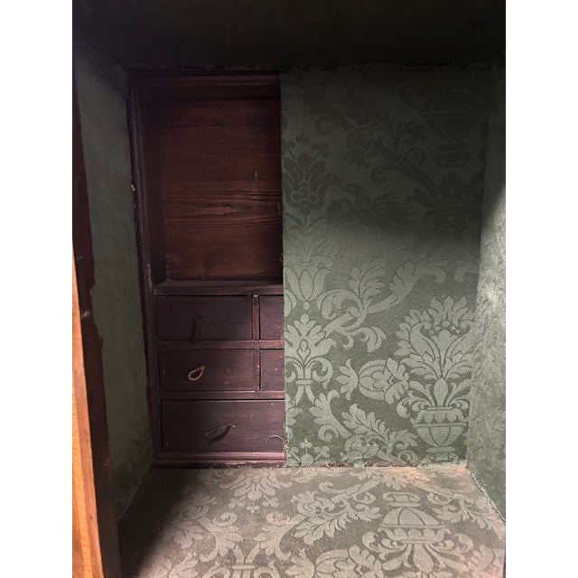 18th Century German Baroque Walnut Veneer & Marquetry Bureau Cabinet For Sale - Image 10 of 12