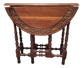 Example of Drop-Leaf and Pembroke Tables