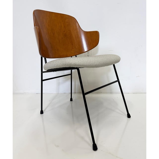 1950s 1950s Danish Modern Ib Kofod Larsen Penguin Chair, Totally Restored For Sale - Image 5 of 10