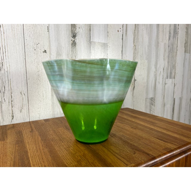 Compagnia Di Venezia E Murano (C.V.M.) Murano Ribbon Glass Vase For Sale - Image 4 of 12