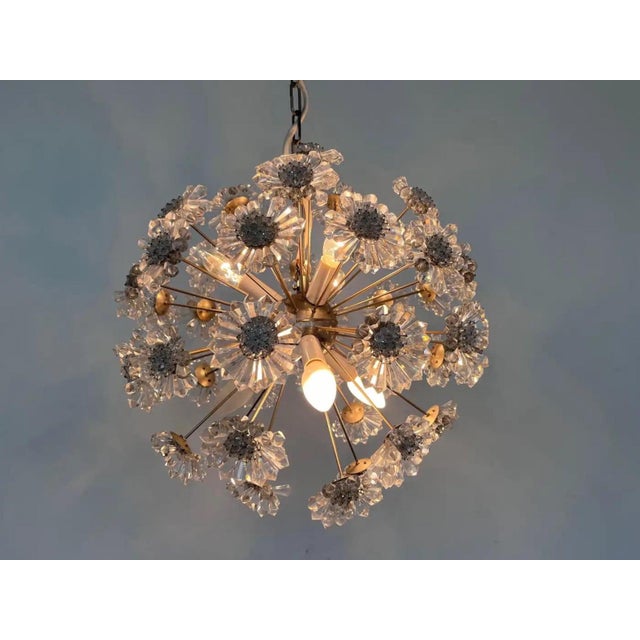 1970s Sputnik Dandelion Chandelier in Glass and Chrome, Czechoslovakia, 1970s For Sale - Image 5 of 7