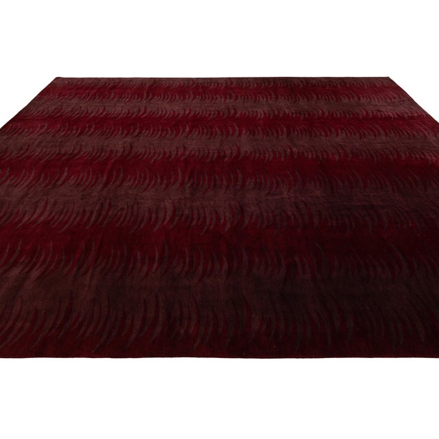 Modern Hand-Knotted Tibetan Wool & Silk Area Rug in Deep Wine Crimson 15x18 For Sale In New York - Image 6 of 12