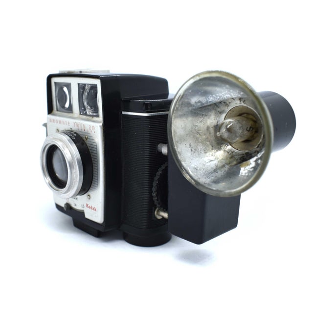 Mid-Century Modern 1950s Mid-Century Kodak Brownie Twin 20 Camera Outfit With Original Box For Sale - Image 3 of 8