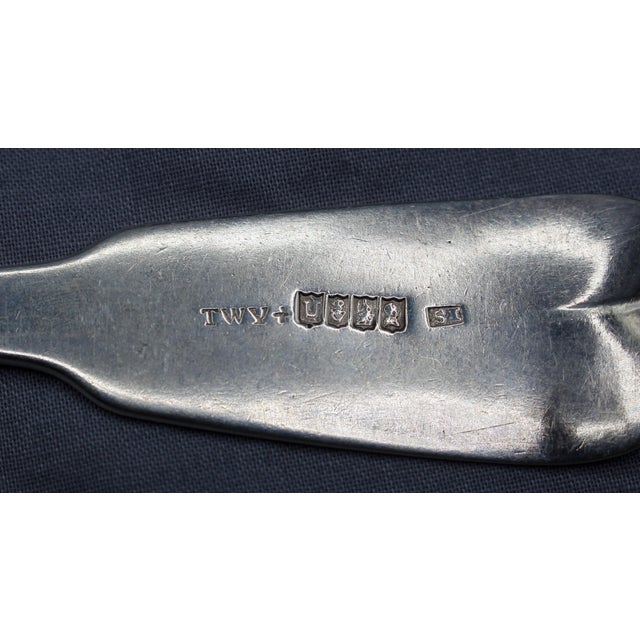 Traditional 1816 Set of 4 Irish Sterling Silver Serving Spoons by James Scott For Sale - Image 3 of 5