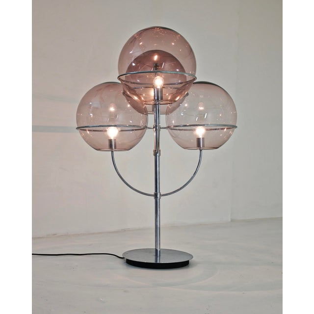 Metal Model Lyndon Floor Lamp in Glass and Chromed Metal by Vico Magistretti for Oluce, Italy, 1977 For Sale - Image 7 of 18