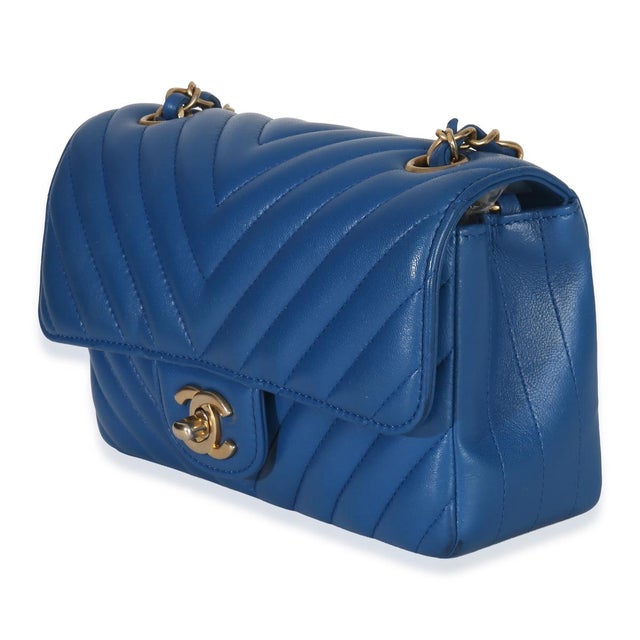 A timeless classic that never goes out of style, the flap bag from Chanel dates back to 1955 and has seen a number of...