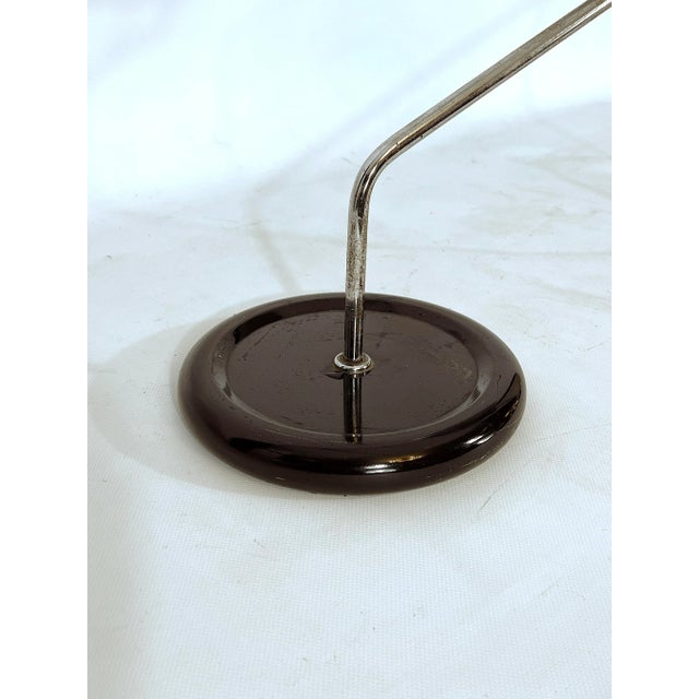 Mid-Century Modern Chrome and Plastic Articulated Table Lamp from Guzzini For Sale - Image 3 of 12