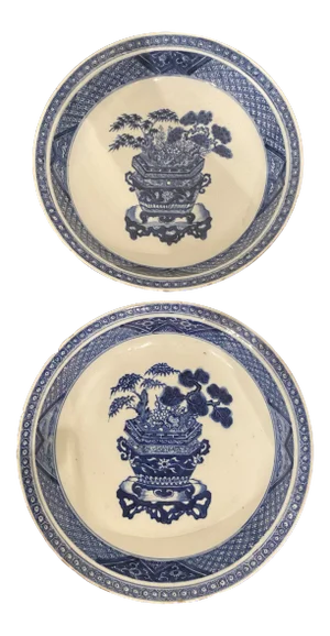 Antique Chinese Porcelain Plates/Bowls With Chenghua 6-Character Mark - a Pair