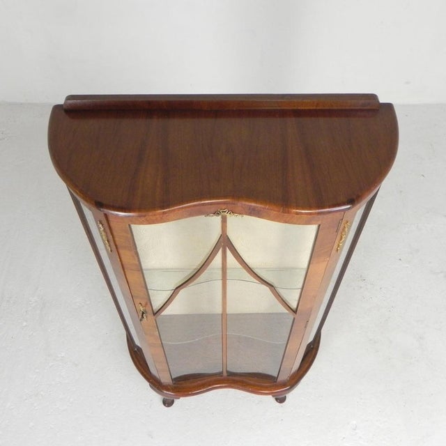 English Art Deco Display Cabinet on Ornate Legs, 1930s For Sale - Image 6 of 18