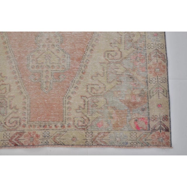 1950s Decorative Handknotted Area Carpet For Sale - Image 5 of 10