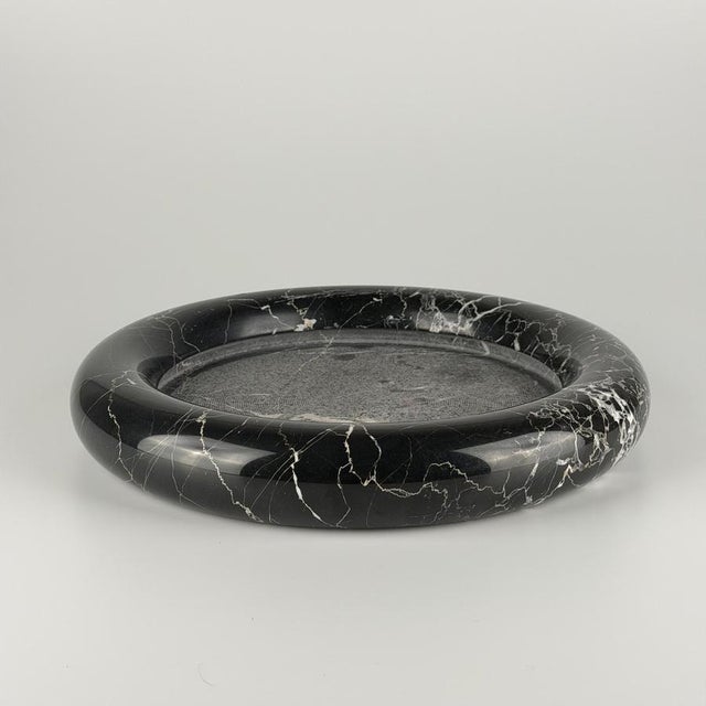 Large Black Marble Centerpiece by Angelo Mangiarotti for Up & Up, 1970s For Sale - Image 3 of 11