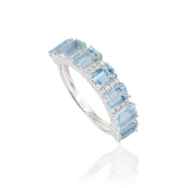 Contemporary 2.2ct Emerald-Cut Aquamarine & Diamond Half Eternity Band Ring Size 6 in 18k Gold For Sale - Image 3 of 14