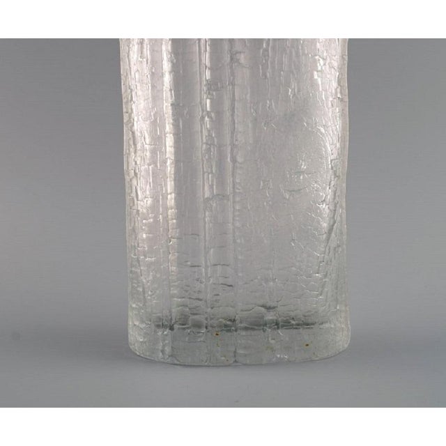 1960s Mouth-Blown Art Glass Vase by Timo Sarpaneva, Finland, 1960s For Sale - Image 5 of 8