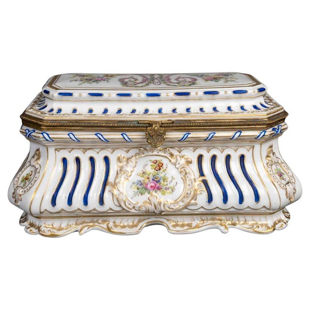 Napoleon III Severe Porcelain Casket For Sale - Image 8 of 8