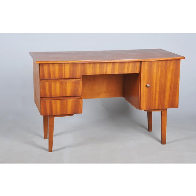 Mid-Century Writing Desk in Mahogany Veneer, Czech, 1950 For Sale - Image 13 of 13