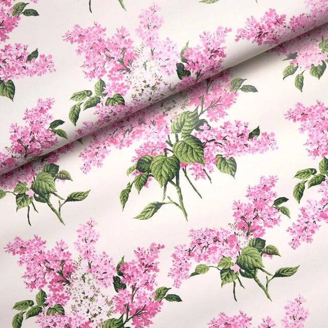 Schumacher Sample - Schumacher x Johnson Hartig Proust's Lilacs Wallpaper in Pink For Sale - Image 4 of 5