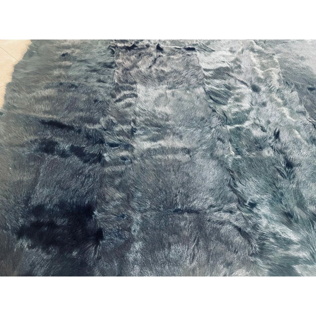 Animal Skin Minotti Alps Rug in Black New Zealand Sheepskin, Italian Modern Design For Sale - Image 7 of 14