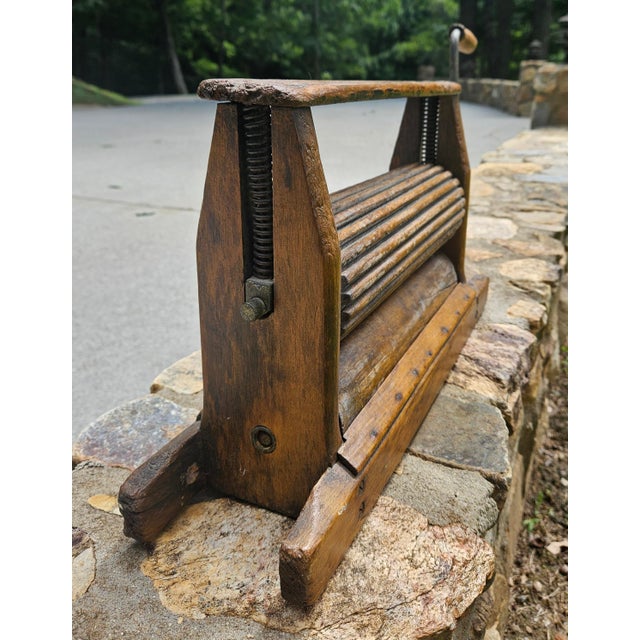 Wood Antique 19th Century Wooden Hand Cranked, "Mother Hubbard" Clothes Wringer For Sale - Image 7 of 11