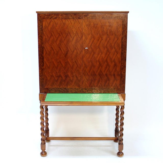 Swedish Modern Bar Cabinet in Mahogany and Root Veneer, 1940s For Sale - Image 4 of 18