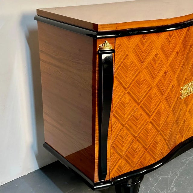 French Art Deco Marquetry Sideboard, Buffet, Rosewood, Walnut, Marquetry, Palatial For Sale In New York - Image 6 of 13