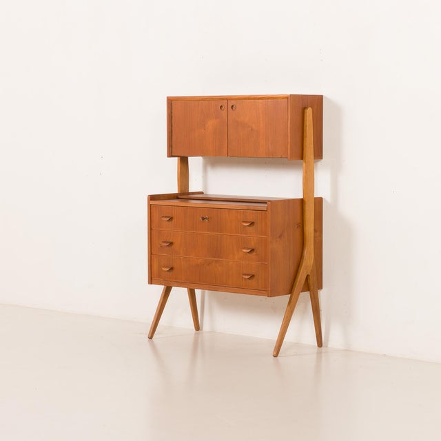 Danish Teak Secretaire with Hidden Vanity attributed to Poul Volther, 1960s For Sale - Image 6 of 18