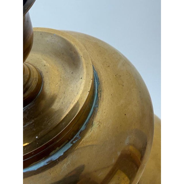 Italian Hollywood Regency Brass Urn Table Lamp, 1970s For Sale - Image 11 of 14