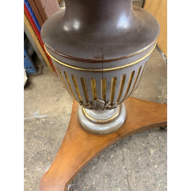 Vintage Italian Neoclassical Style Urn Pedestal Round Marble Side Tables - Pair For Sale - Image 13 of 18
