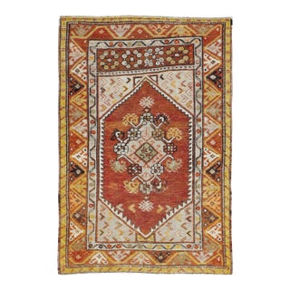 Galerie Shabab Collection Mid-20th Century Turkish Anatolian Throw Rug For Sale