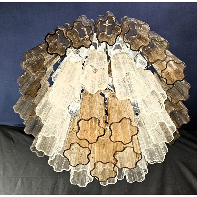Vintage Pear-Shaped Murano Glass Chandelier in the style of Barovier, Italy, 2004 For Sale - Image 4 of 14