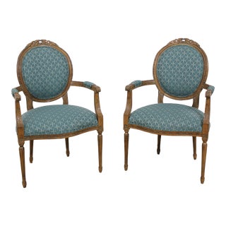 Pair Councill Craftsmen French Louis XV Style Open Armchairs For Sale