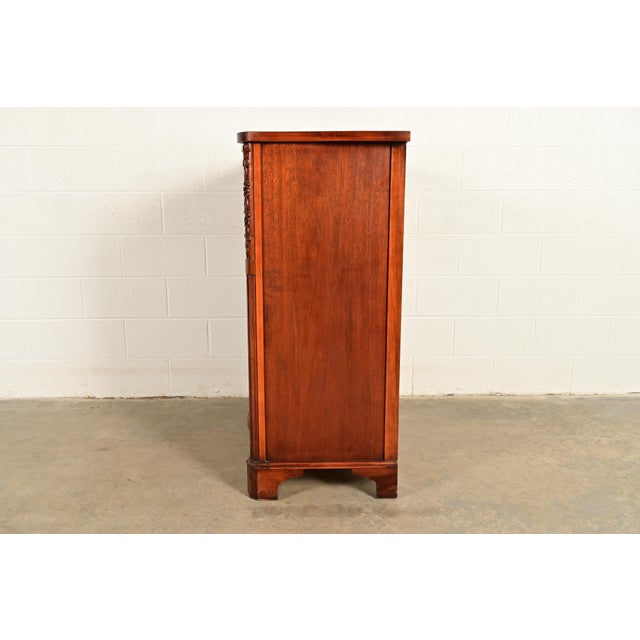 Century Furniture Georgian Carved Flame Mahogany Serpentine Front Five-Drawer Highboy Dresser | Circa 1950s For Sale - Image 13 of 15