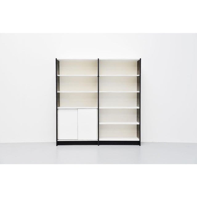 Very nice modernist bookcase unit model WW72 designed by Martin Visser and manufactured by 't Spectrum, Holland, 1965....