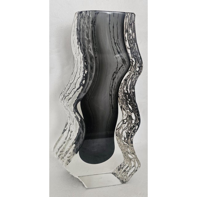 A striking 1970s Murano glass vase by Mandruzzato, hand‑produced in Venice during one of the most innovative periods in...