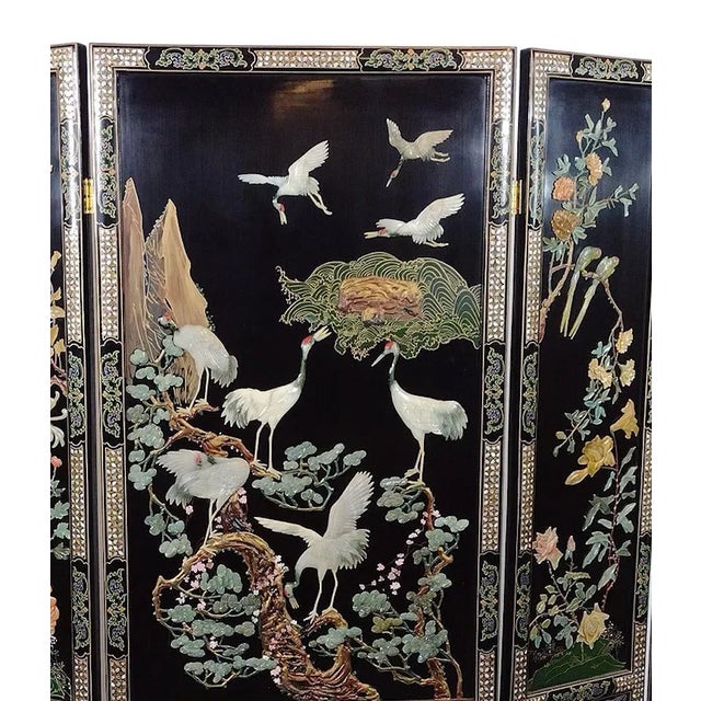 Vintage Chinese Five-Panel Black Lacquer Hardstone Inlaid Crane Room Divider Screen For Sale In Philadelphia - Image 6 of 8