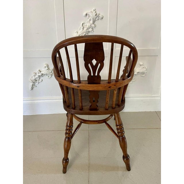 George III Childs Yew Wood Windsor Chair, 1800s For Sale - Image 10 of 14