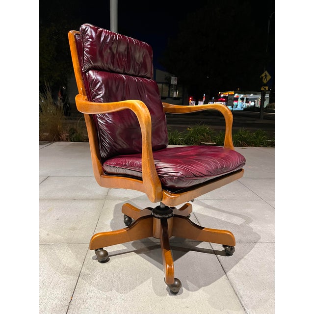 Traditional leather desk chair clearance