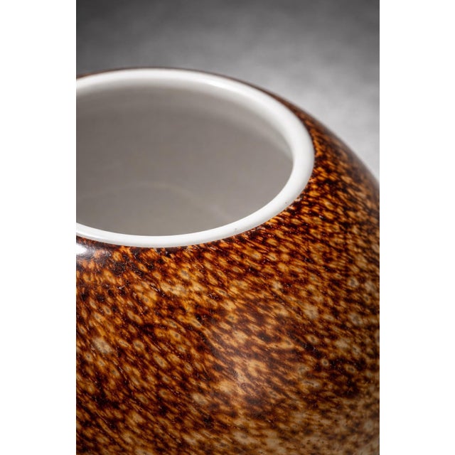 Postmodern Studio Pottery Orb Vase With Tortoiseshell Glaze Band For Sale - Image 3 of 5