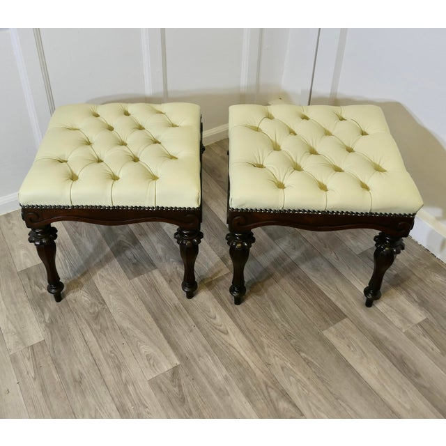 Set of Chesterfield Buttoned Leather and Walnut Stools For Sale - Image 3 of 7