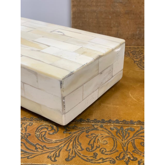 Modern Late 20th Century Vintage Rectangular Tessellated Bone Box For Sale - Image 3 of 4