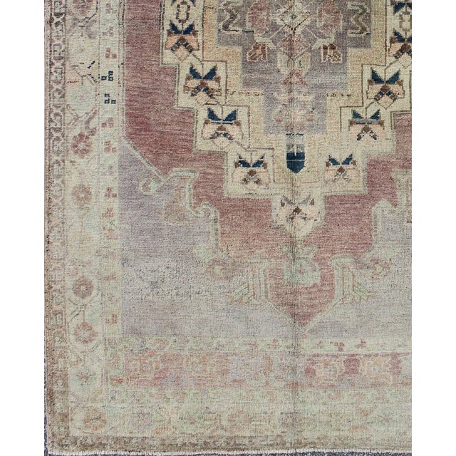 Turkish Vintage Turkish Oushak Rug in Light Purple, Lavender, Cream, and Gray For Sale - Image 3 of 7