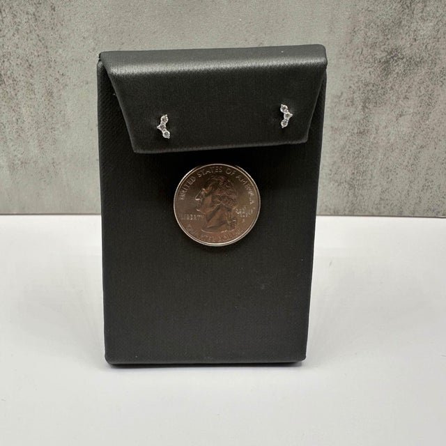 Modern Diamond Stud Earrings in 14kt White Gold - 0.14ctw Gh Si, Threaded Backs, A Pair For Sale - Image 4 of 5