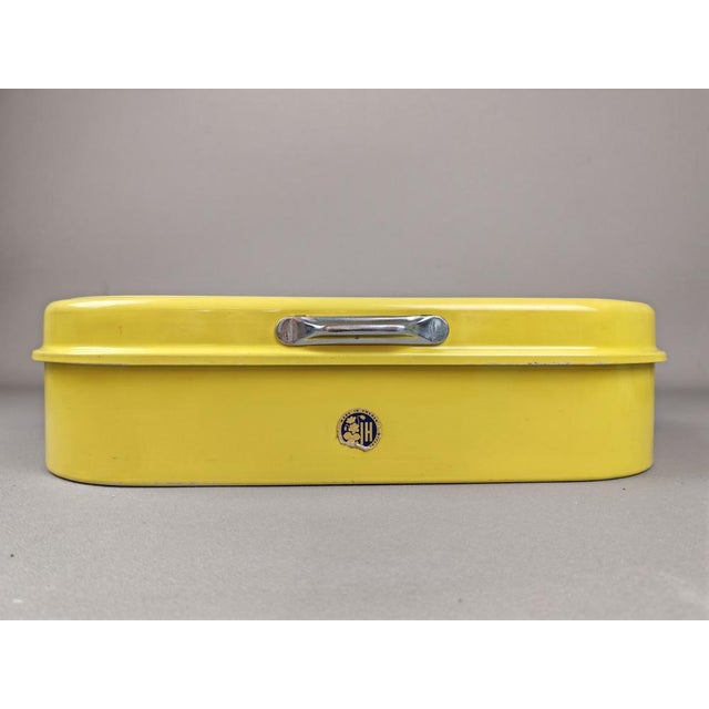 Modern Lunch Box in Tin by Nils Johan, Sweden, 1950s For Sale - Image 4 of 14