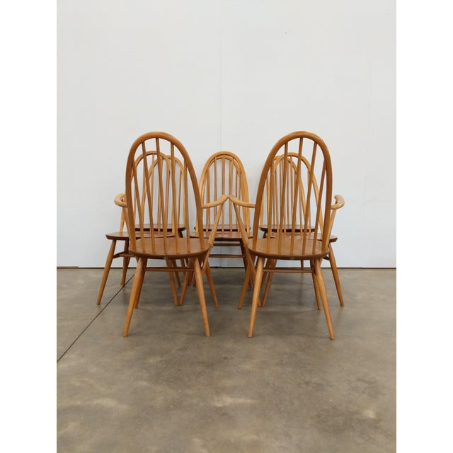 Set of 8 authentic vintage mid century modern dining chairs. Includes: 6 "Quaker Windsor" model 365 chairs. 2 "Quaker...