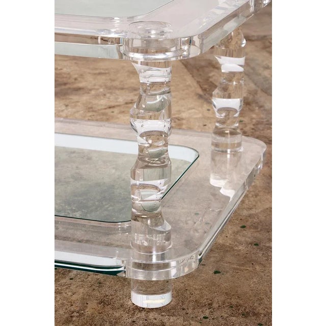 French Coffee Table in Acrylic Glass from Maison Roméo, 1970s For Sale - Image 4 of 12