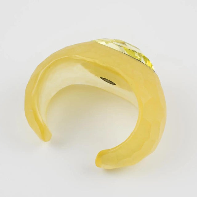 Daniel Swarovski Paris Lucite Cuff Bracelet with Massive Cut Rhinestone For Sale - Image 9 of 15