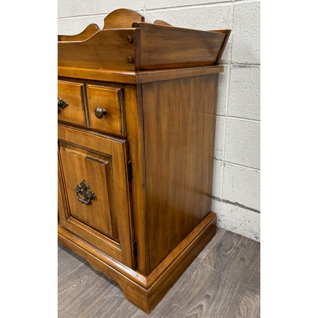 Vintage Garrison Furniture Company Early American Colonial Revival Dry Sink For Sale - Image 17 of 17