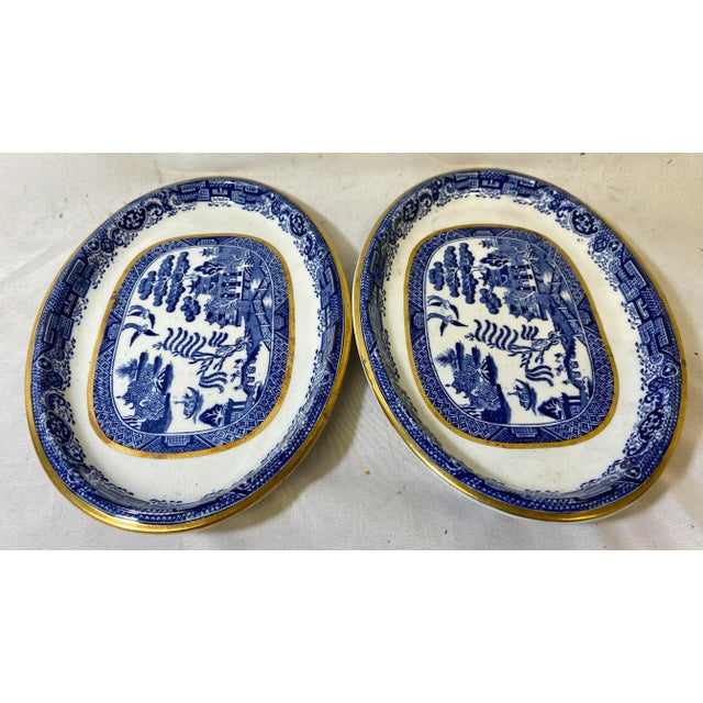 Antique Pair of Gold Rimmed Beech Hancock & Company Oval Blue Willow Side Dish/Vegetable Serving Dishes From England - Circa 1851 For Sale - Image 9 of 12
