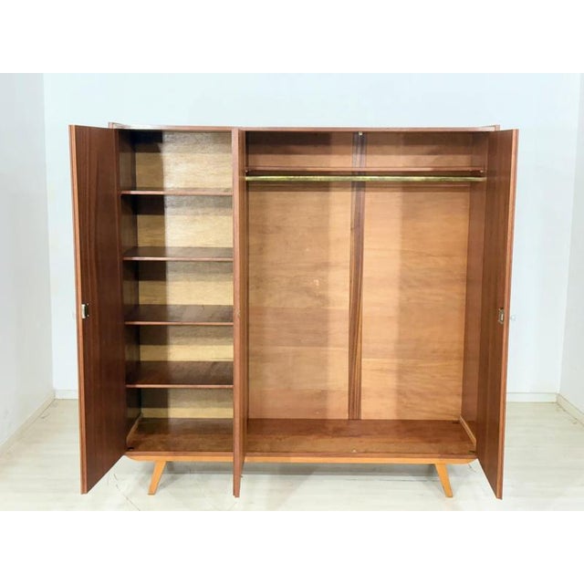 Mid-Century Linen Cupboard, 1960s For Sale - Image 3 of 13